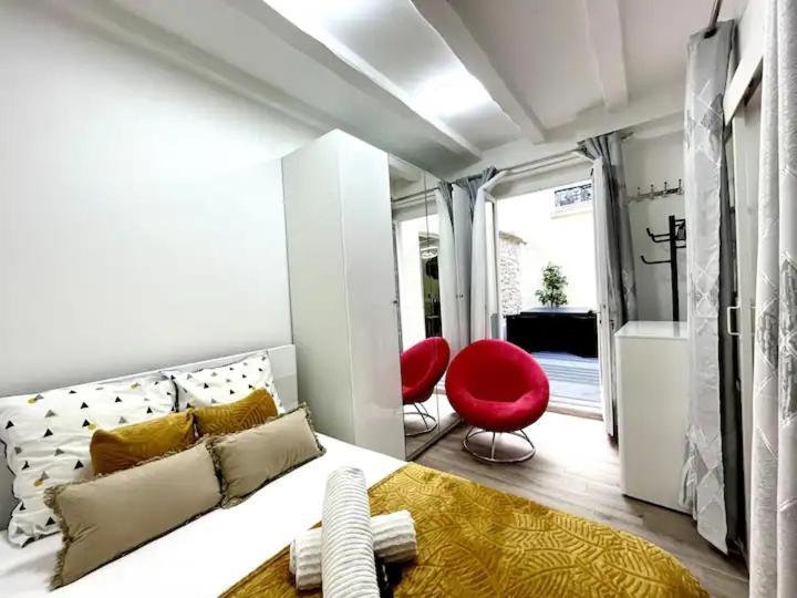 Exceptionnelle Maison De Ville ✧Cour Privee ✧Metro パリ エクステリア 写真
